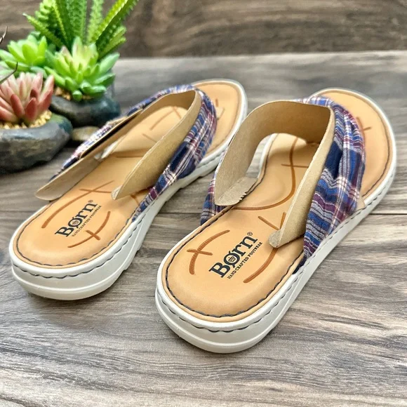 NIB Born Tide Plaid Flip Flops Thong Sandal Navy - Picture 7 of 11